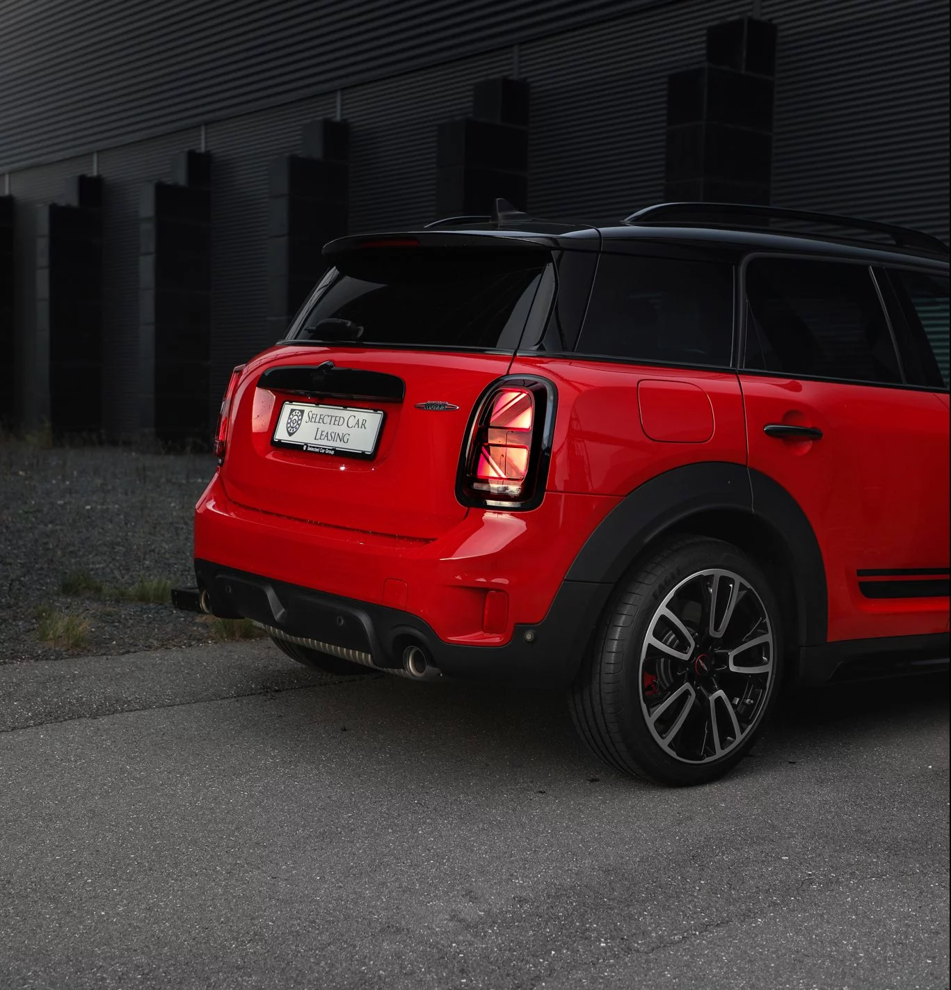 Rød Mini Cooper Selected Car Leasing