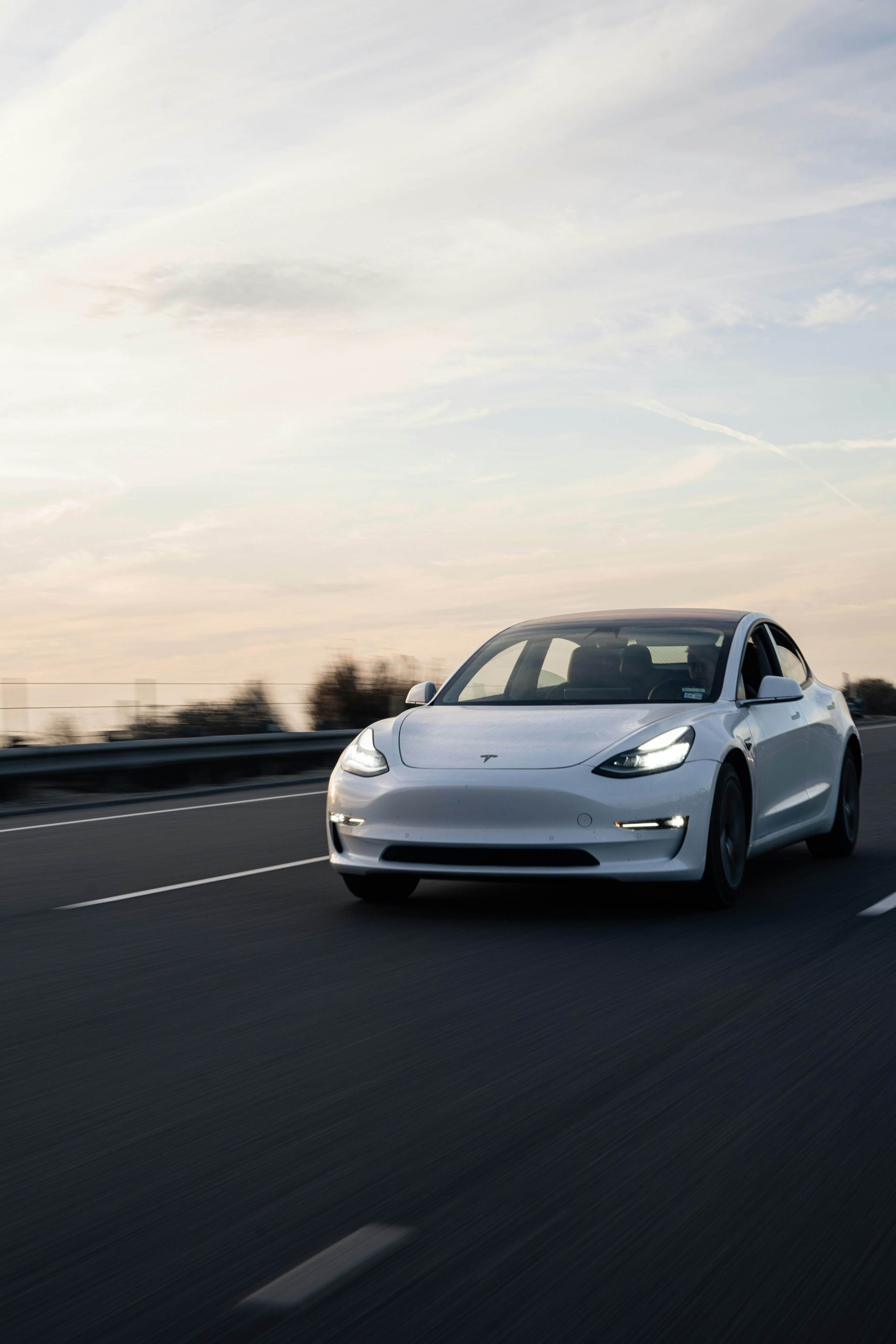 Hvis tesla leasingbil