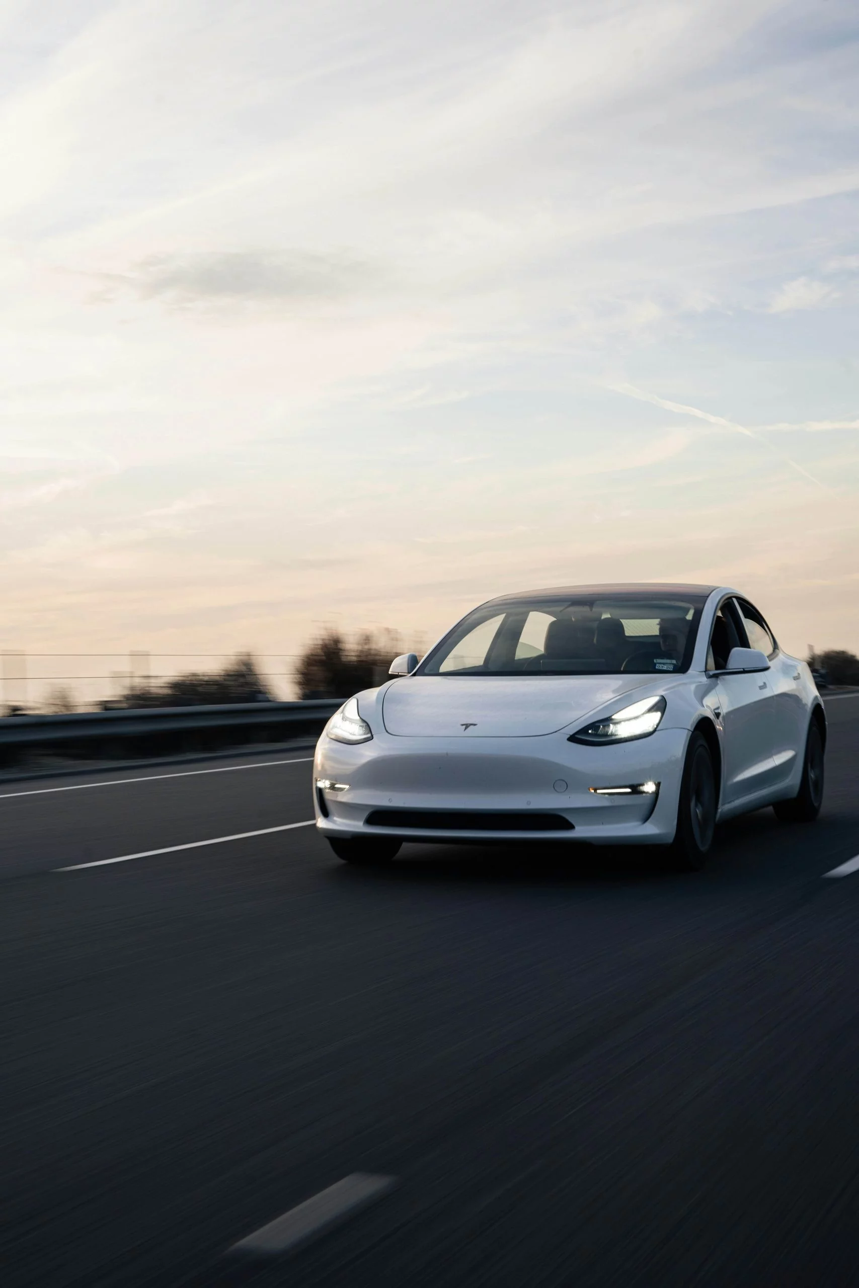 Hvis tesla leasingbil