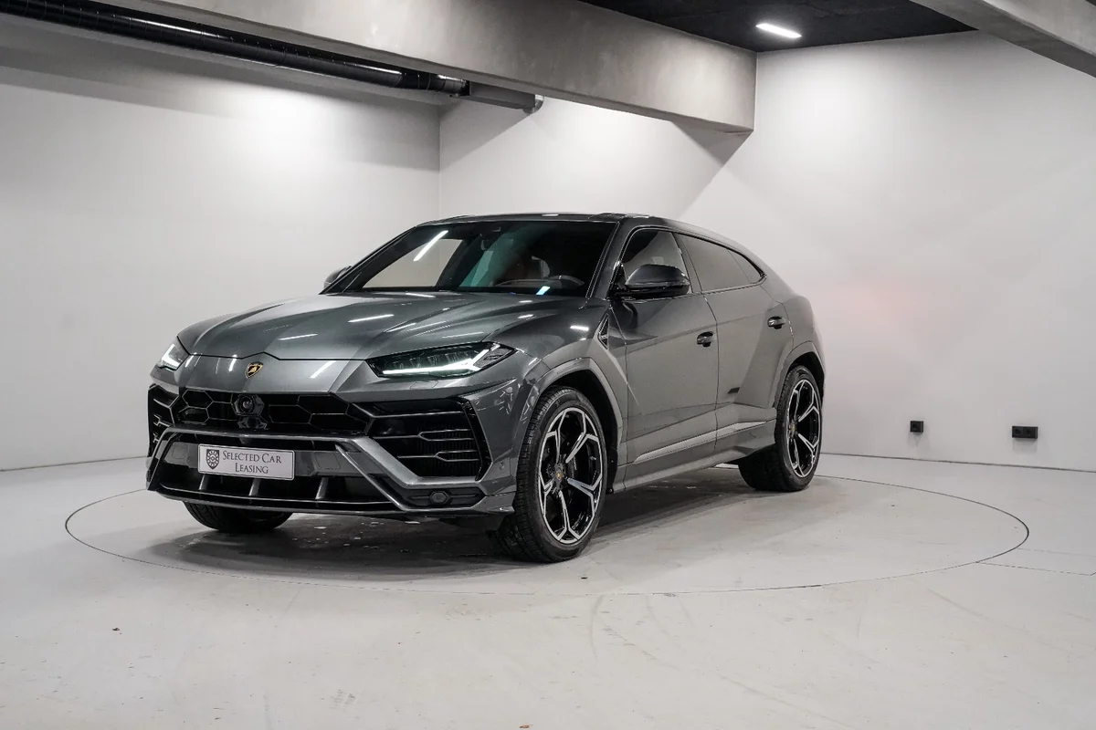 Lamborghini Urus Leasing