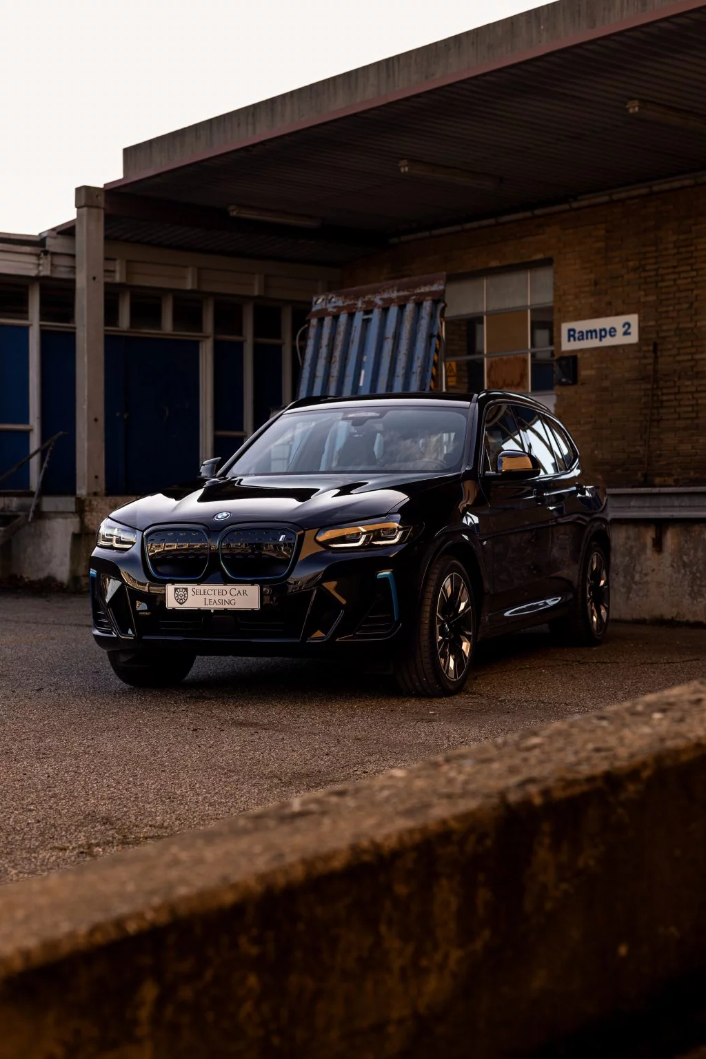 BMW iX3