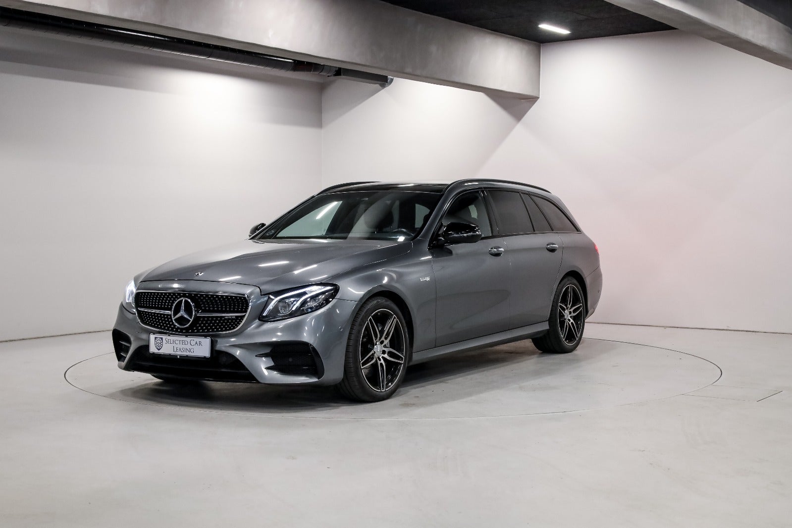 Mercedes-Benz E43 3,0 AMG stc. aut. 4Matic | Selected Car Leasing