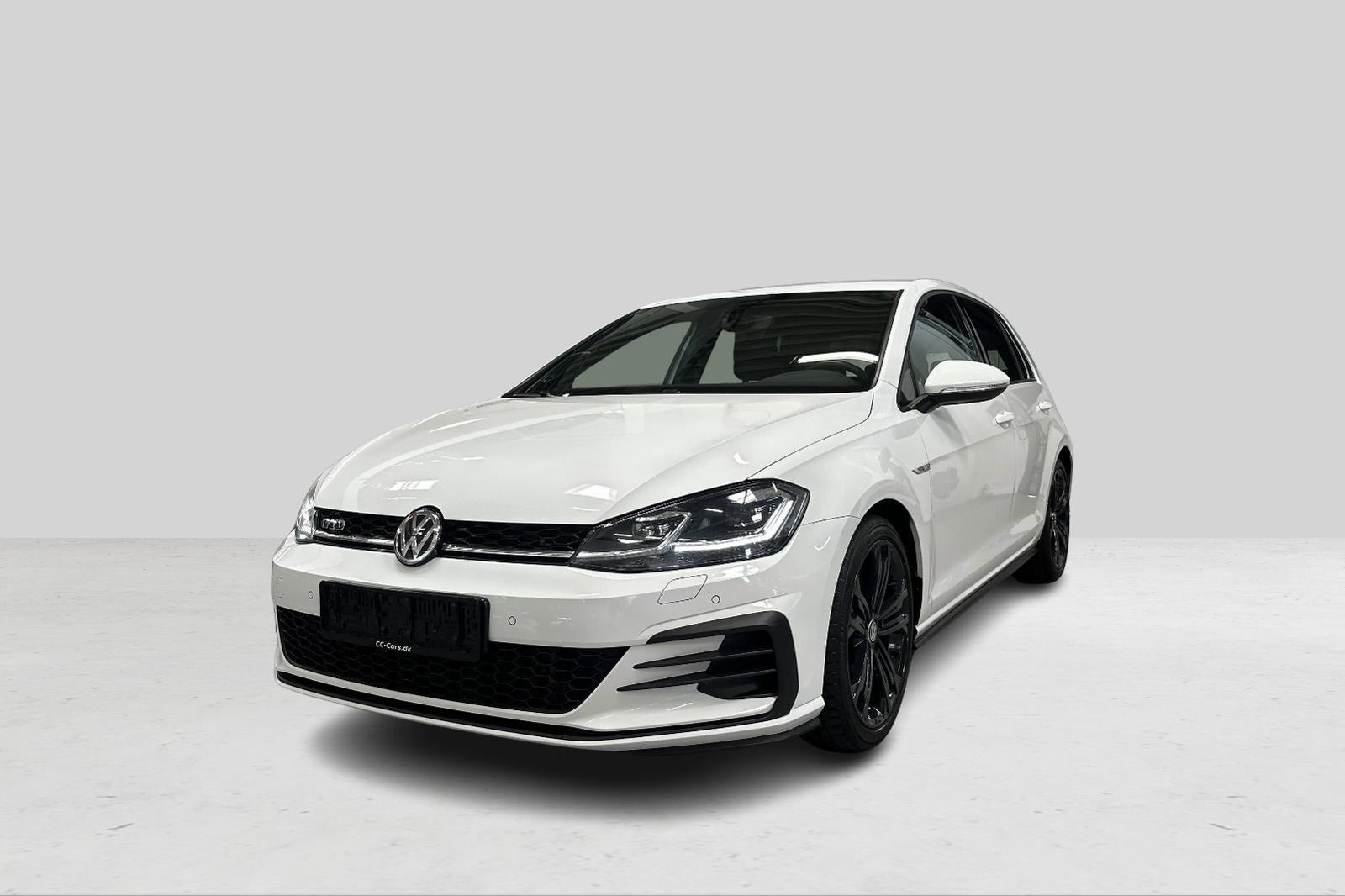VW Golf VII 2,0 TDi 184 GTD DSG | Selected Car Leasing