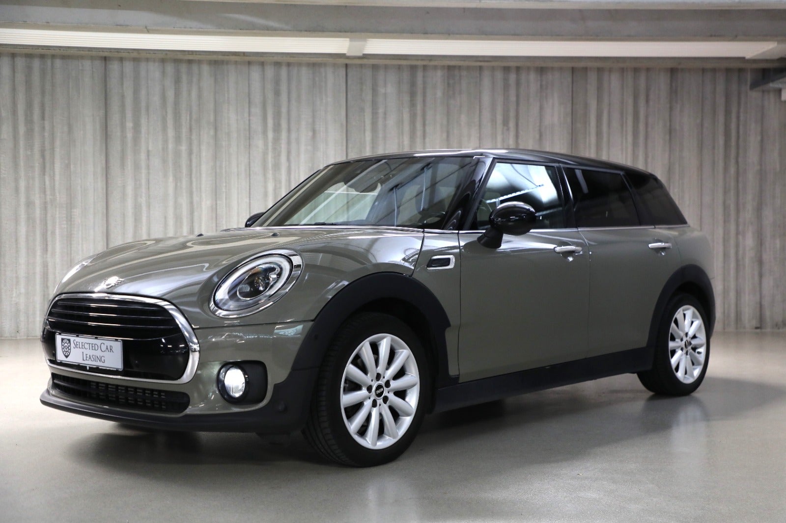 MINI Clubman Cooper 1,5 Essential aut. | Selected Car Leasing